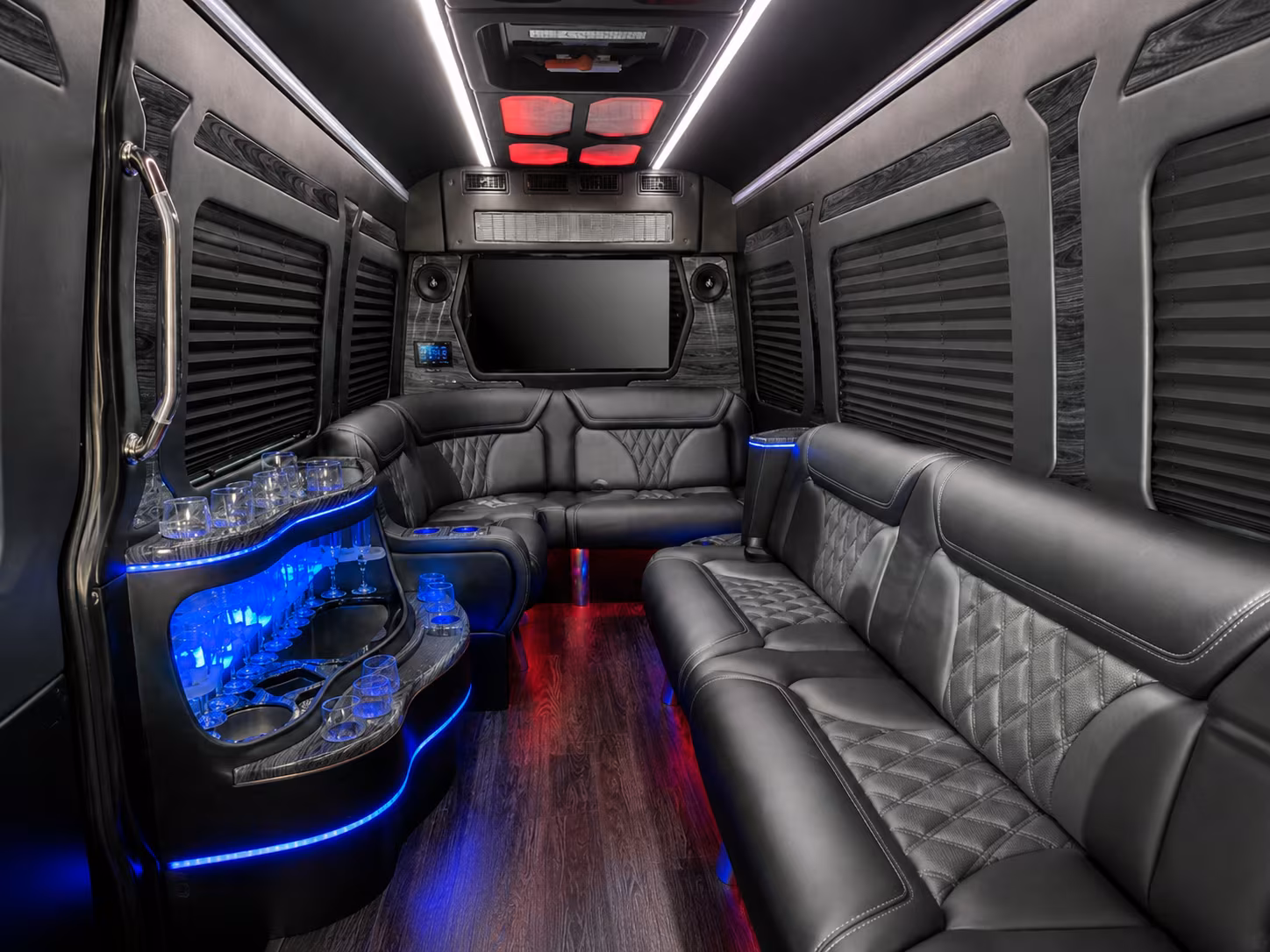 arrange transportation for your next convention or trade show 2