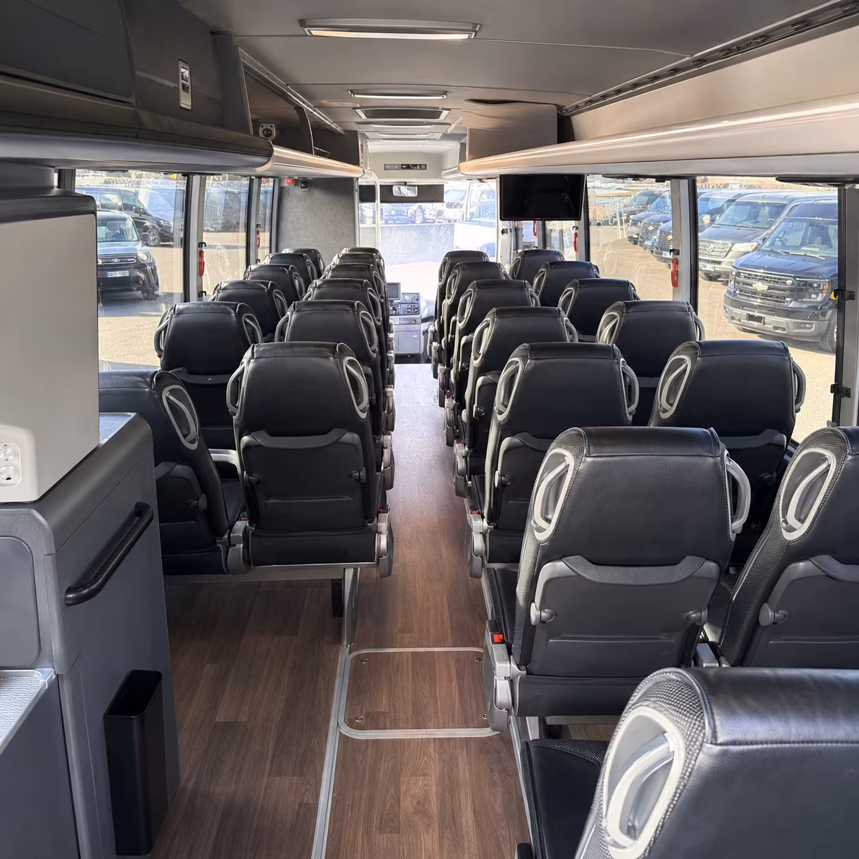 arrange transportation for your next corporate event 4