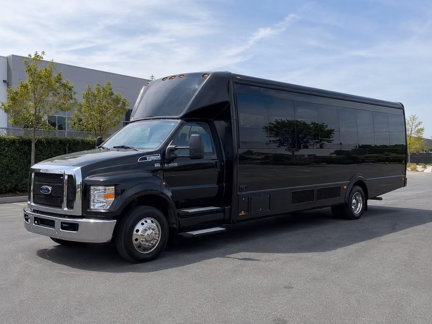 bus type and group size affect west covina bus rental rates