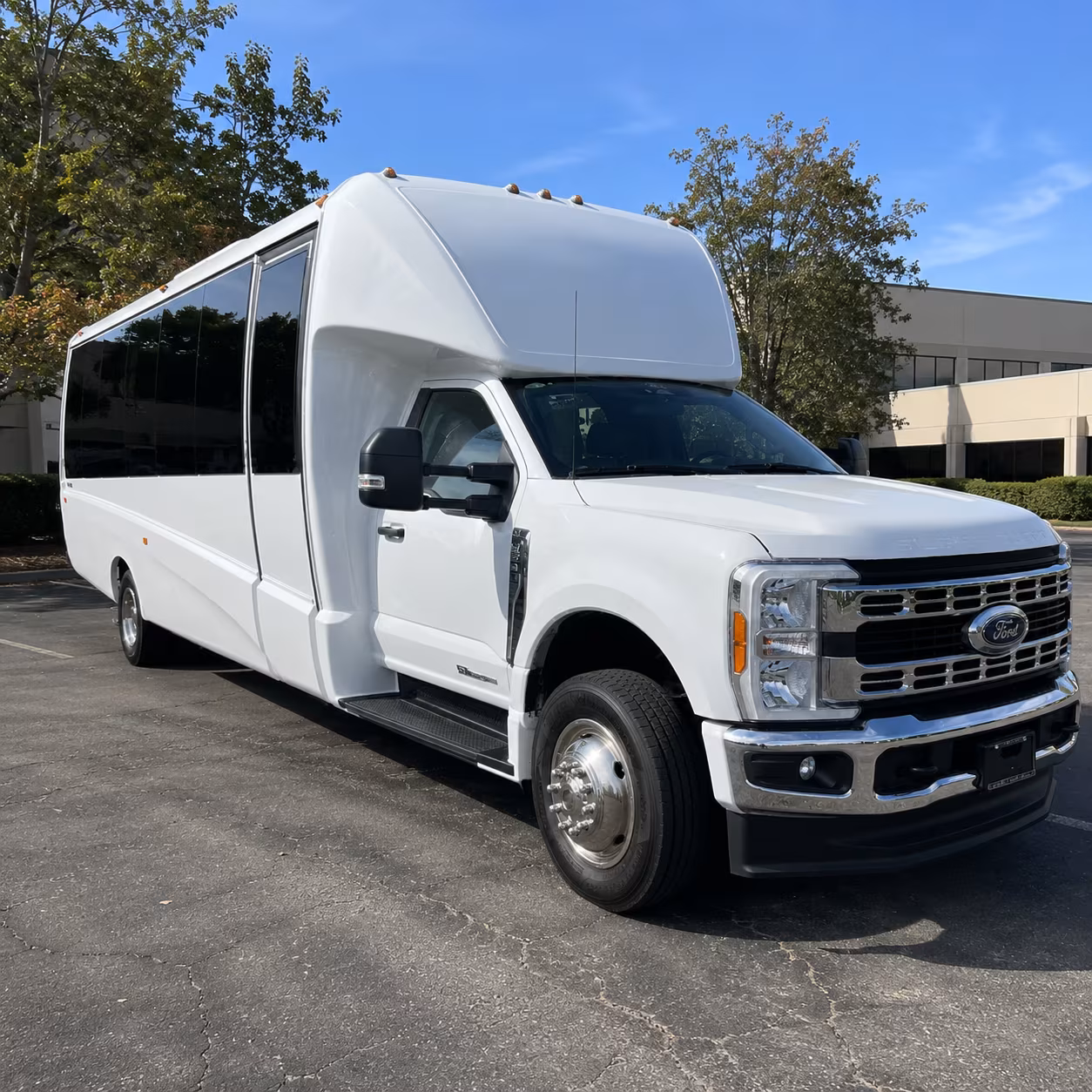 minibus rentals for west covina bachelor winery and brewery tours