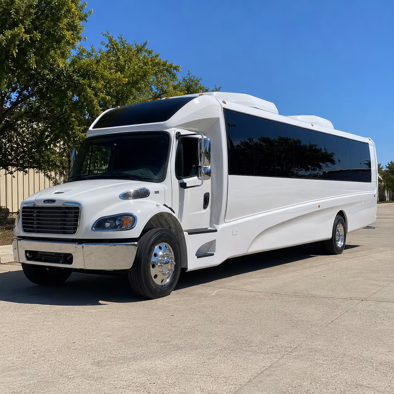 west covina 30 passenger minibus