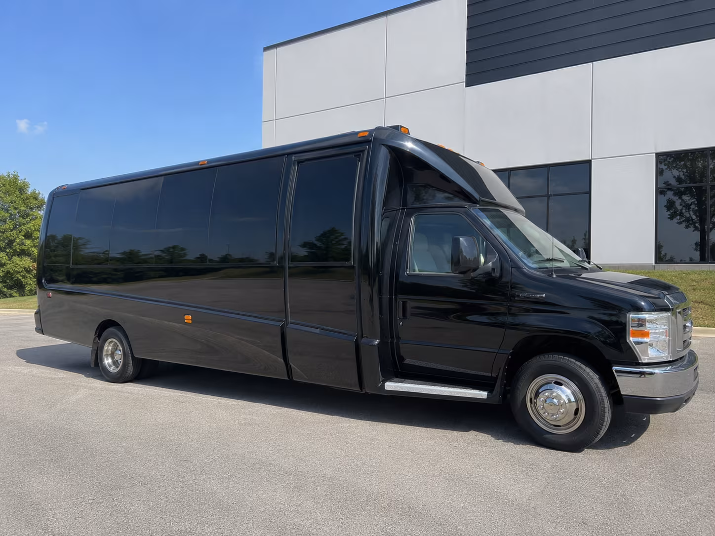 why rent using westcovinaminibuscompany com 2